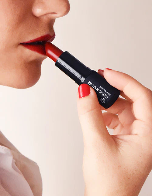 Living Nature Lipstick 16 Glamorous 3.9g