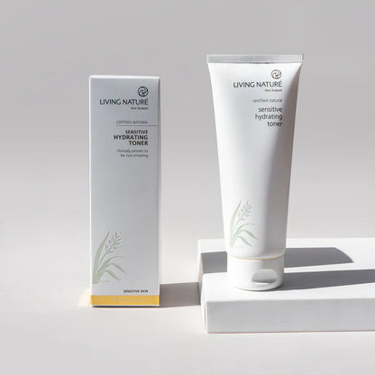 Living  Nature Sensitive Hydrating Toner