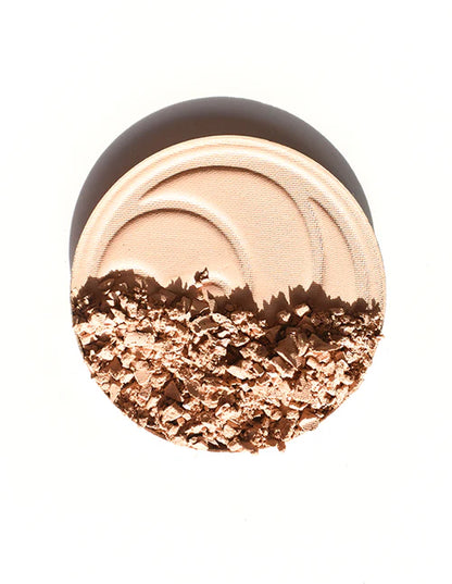 Living Nature Luminous Pressed Powder Light 13g